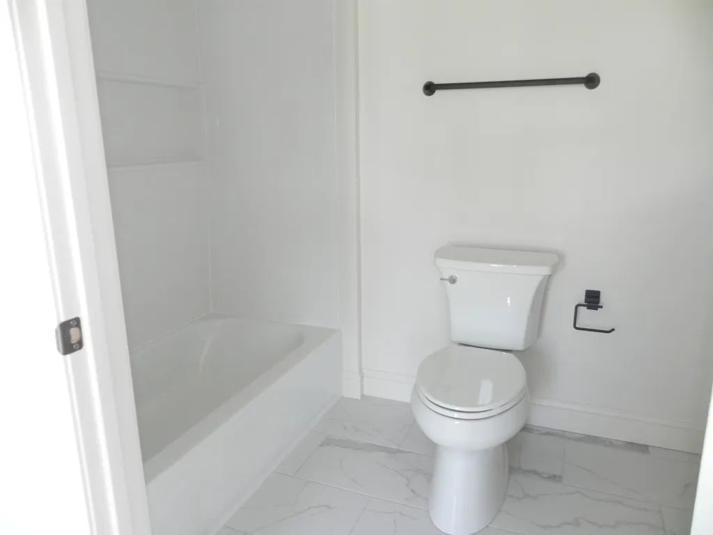 5 Roscoe Court Essex Junction VT 05452