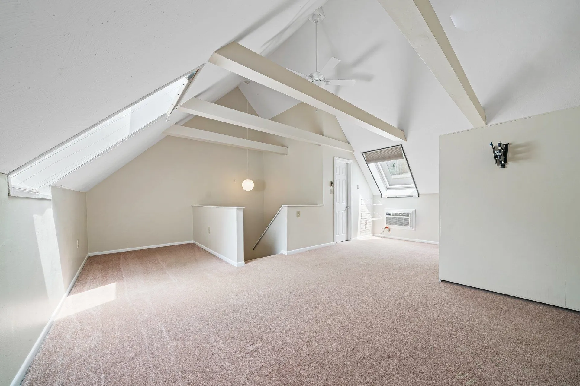 17 Pimlico Court Bedford NH 03110