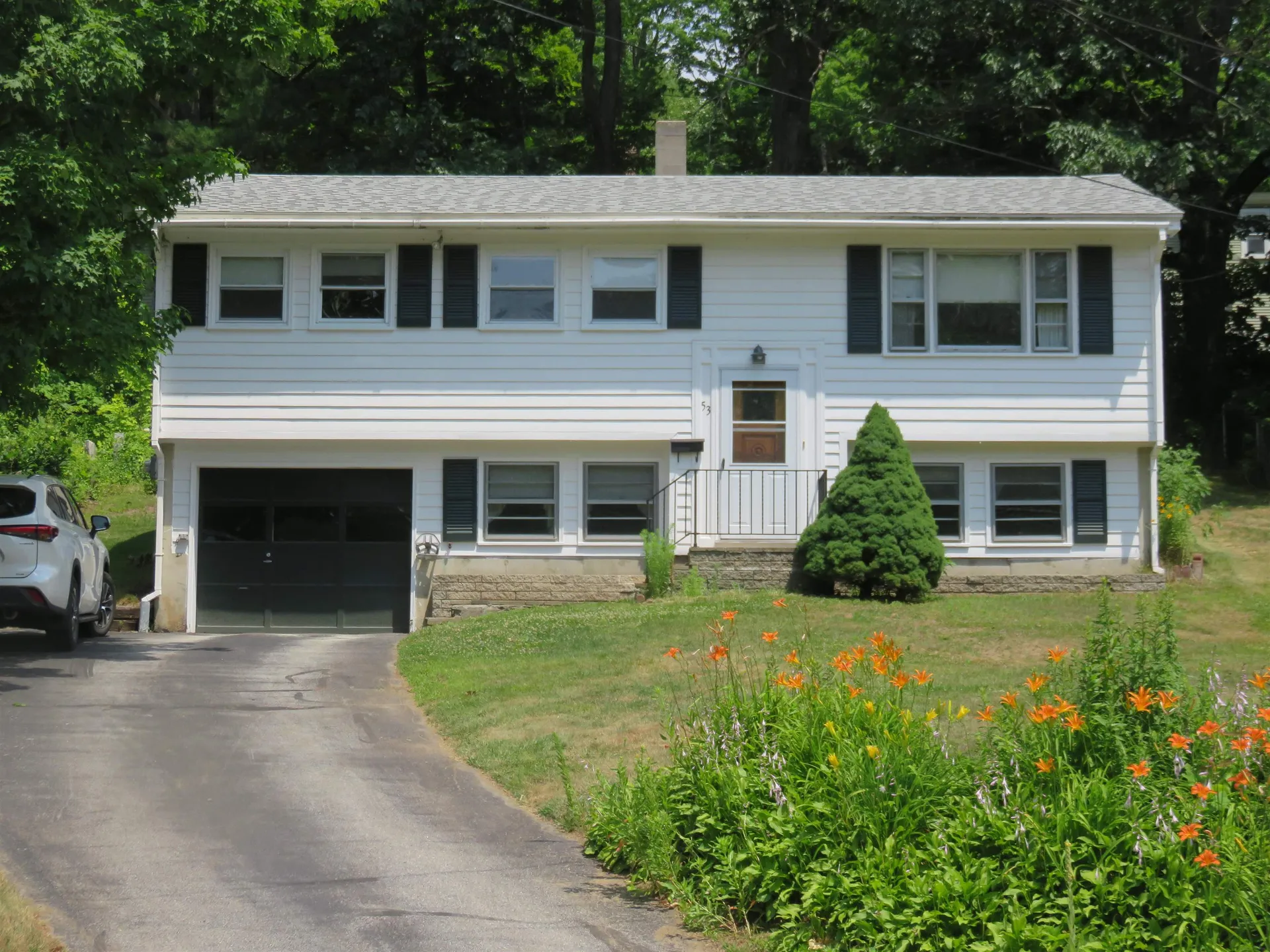 53 Union Street Peterborough NH 03458
