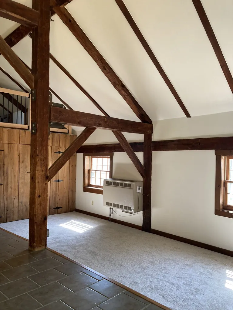 15 Chester Street Chester NH 03036
