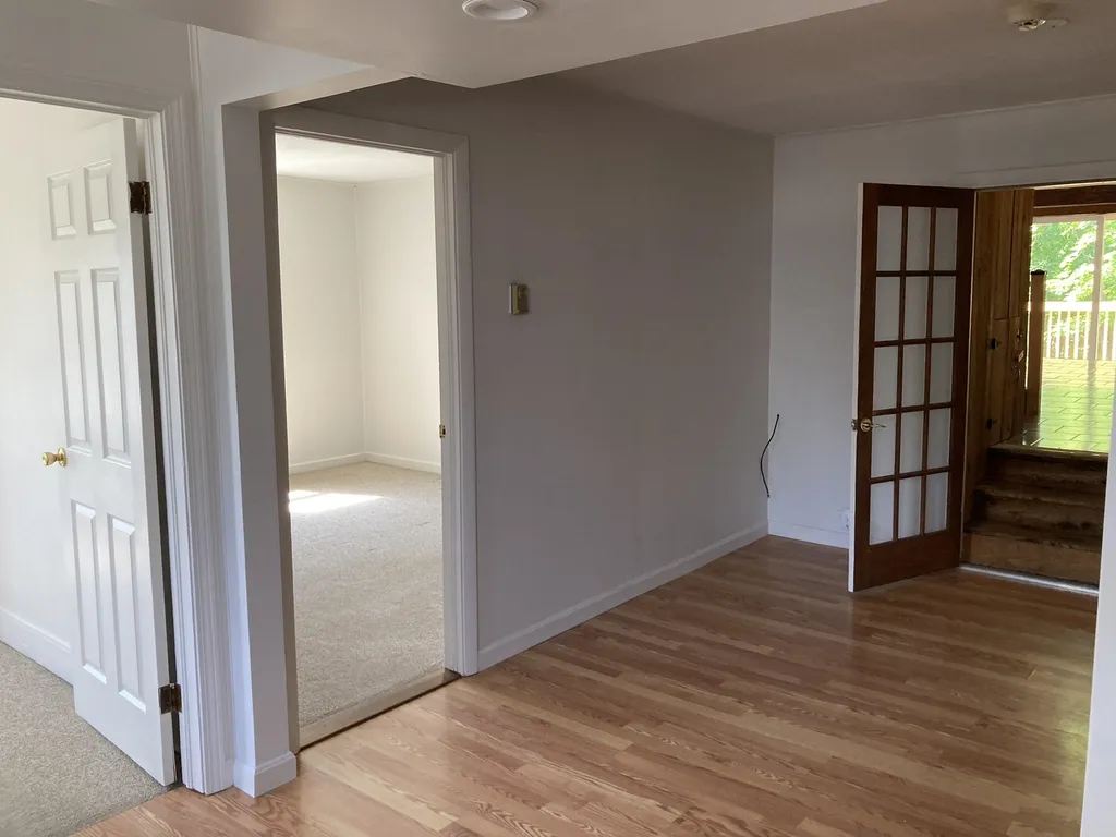 15 Chester Street Chester NH 03036