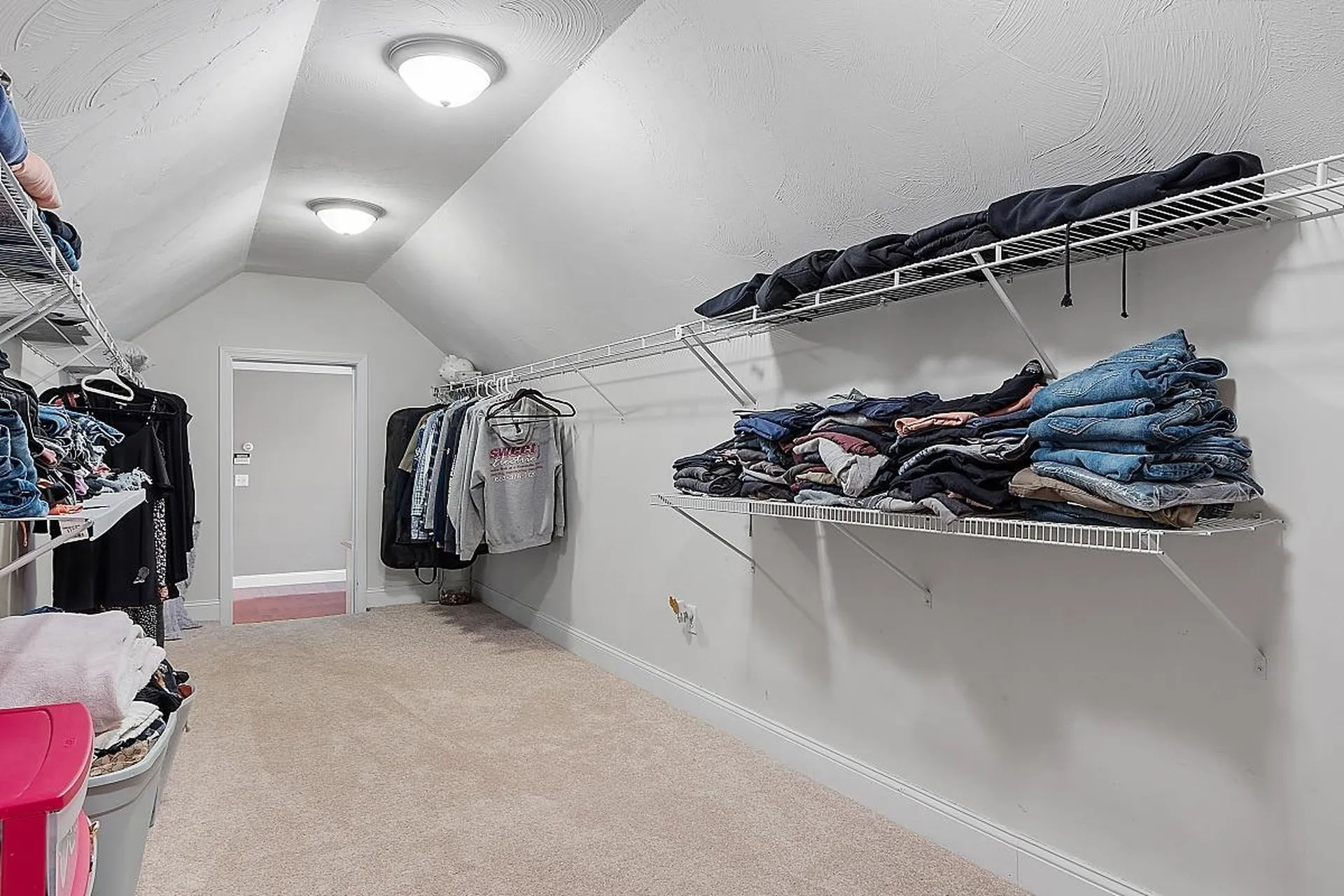 51 Glastombury Drive Sandown NH 03873