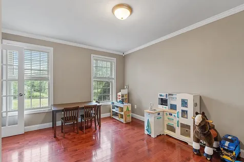 51 Glastombury Drive Sandown NH 03873