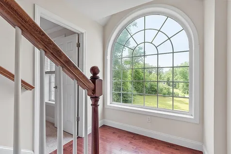 51 Glastombury Drive Sandown NH 03873