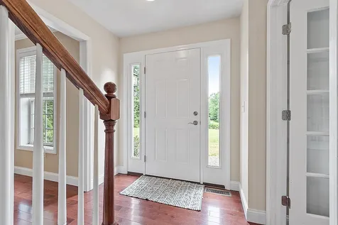 51 Glastombury Drive Sandown NH 03873