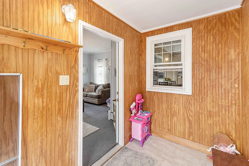359 Main Street Nashua NH 03060