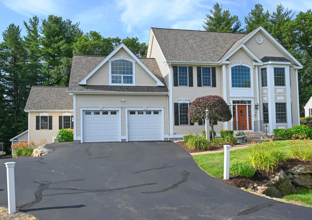 56 Constance Street Bedford NH 03110