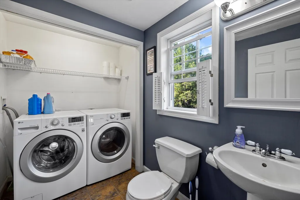 143 Governors Road Rochester NH 03867