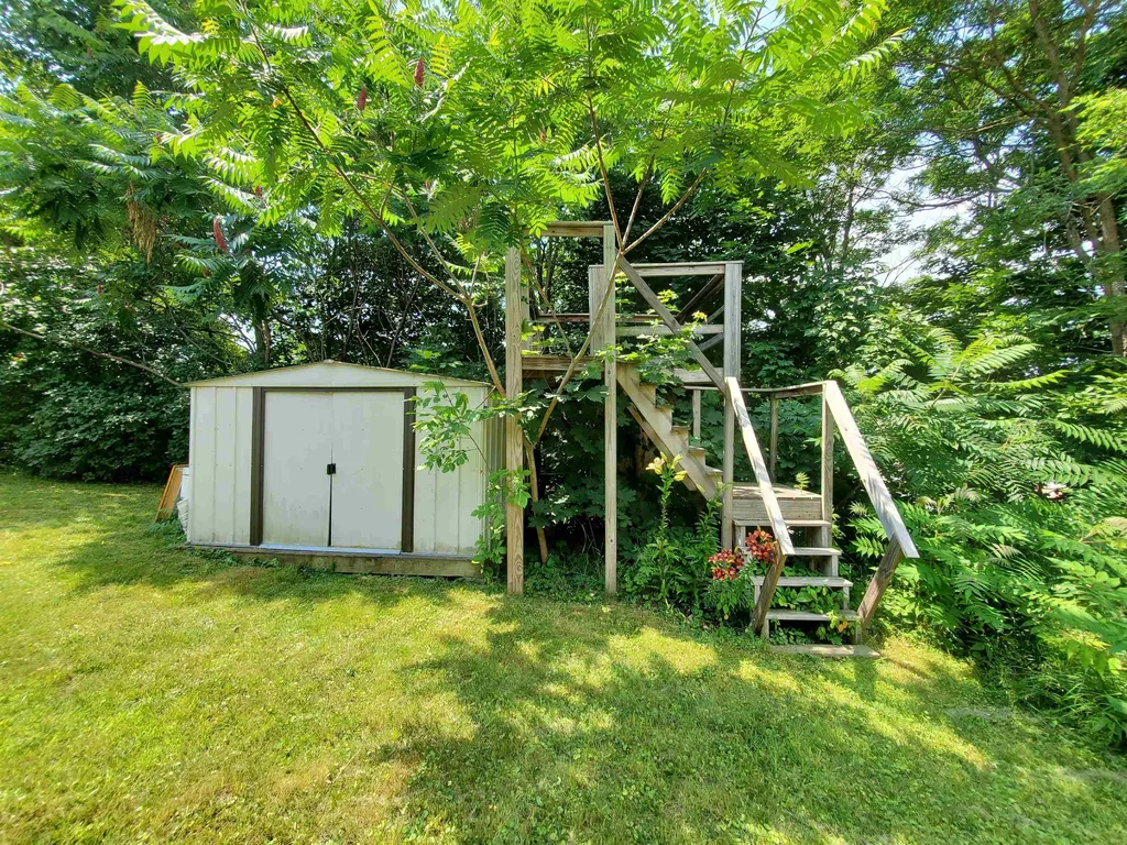 6 Bocash Drive Enfield NH 03741