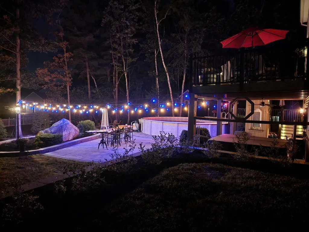 12 Thistle Lane Hooksett NH 03106