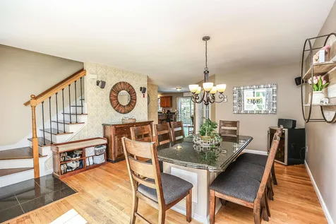 12 Thistle Lane Hooksett NH 03106