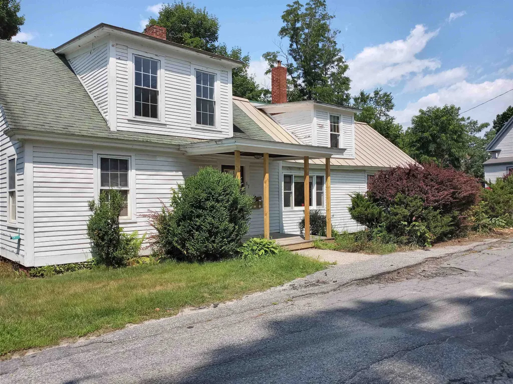 67 High Street Claremont NH 03743