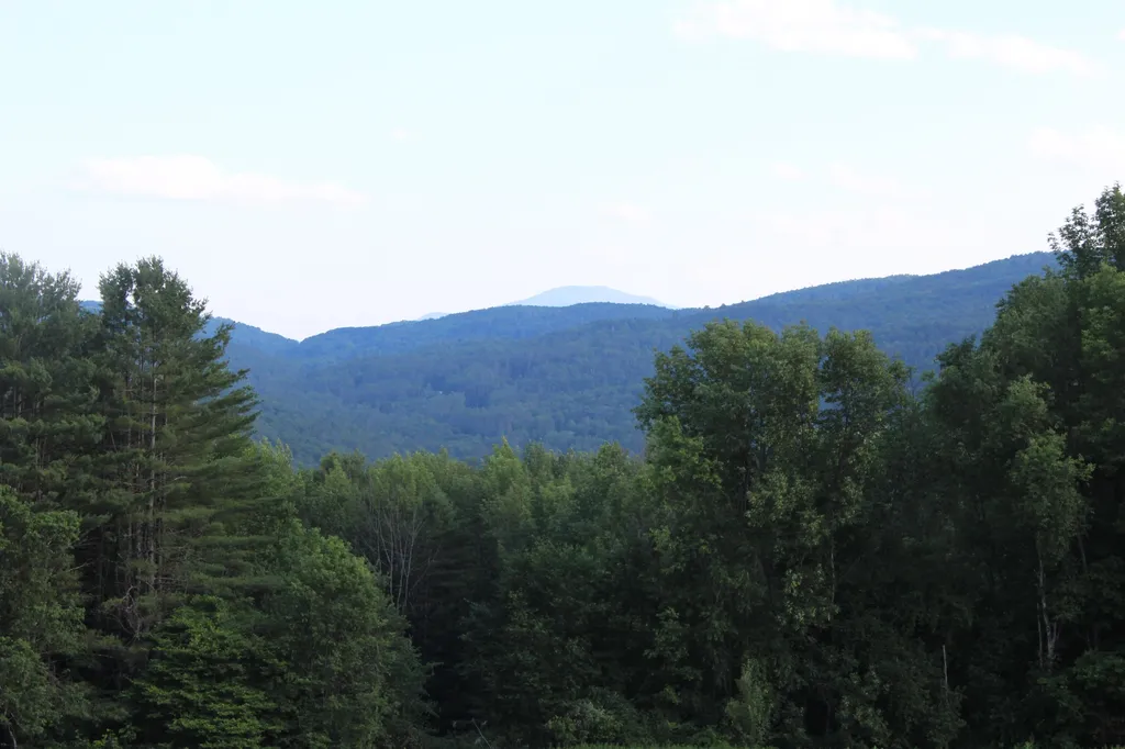 170 Cloverpatch Road Hartford VT 05091