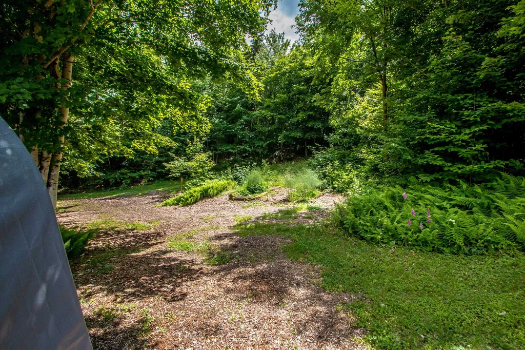 292 Cloutier Drive Stark NH 03582