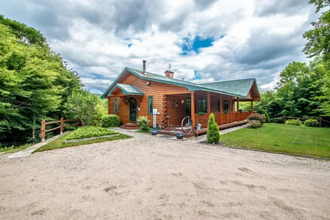 292 Cloutier Drive Stark NH 03582