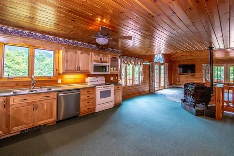 292 Cloutier Drive Stark NH 03582