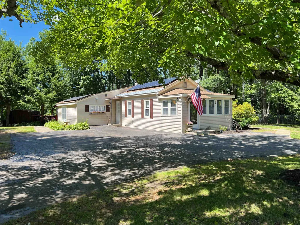 824 Portland Street Rochester NH 03868