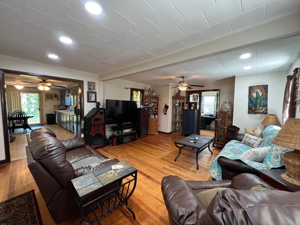 824 Portland Street Rochester NH 03868