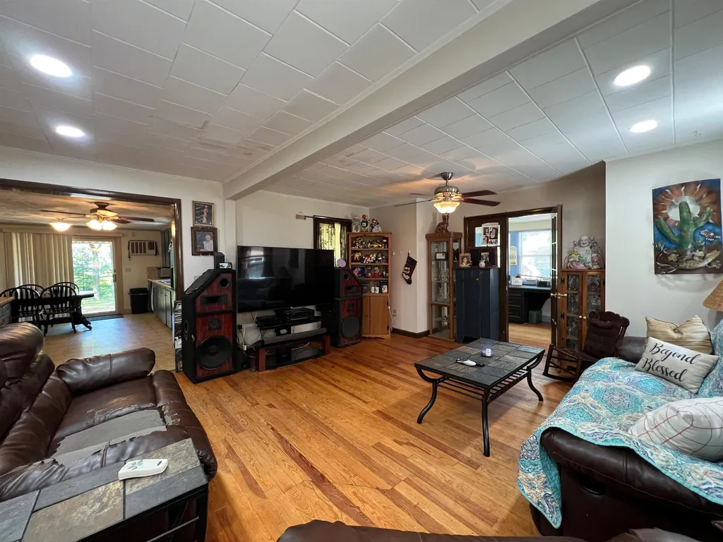 824 Portland Street Rochester NH 03868