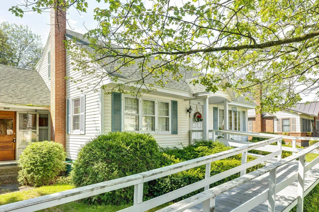 106 Canada Street Swanton VT 05488