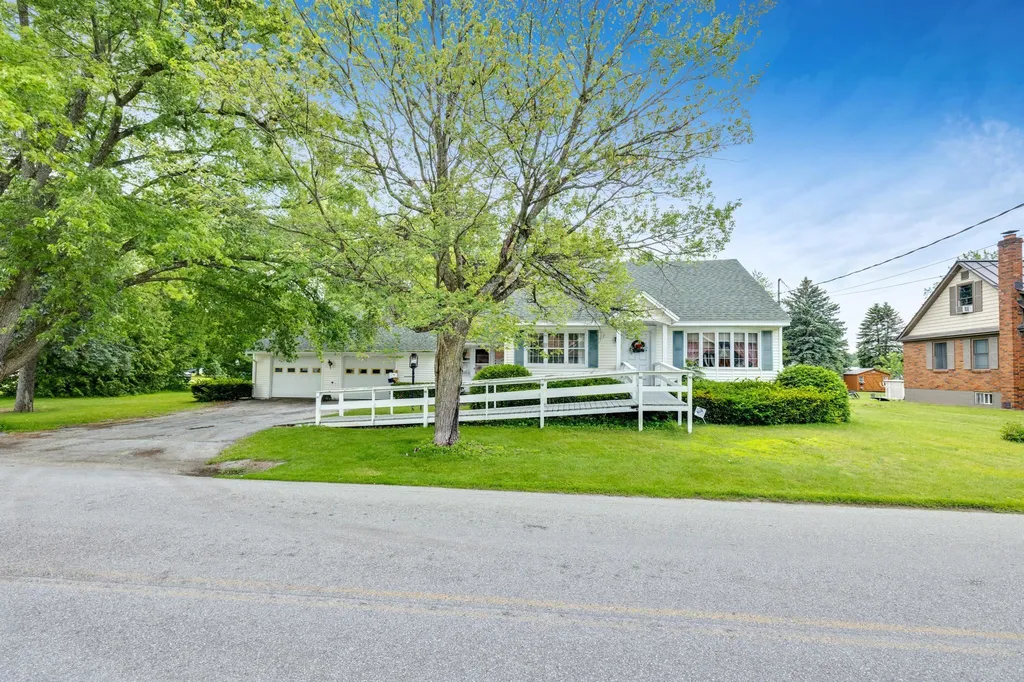 106 Canada Street Swanton VT 05488