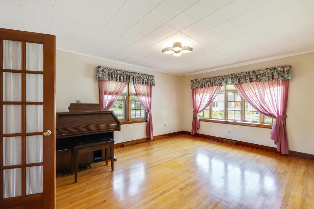 106 Canada Street Swanton VT 05488