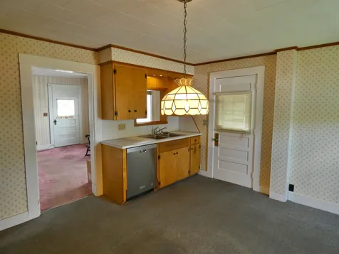 41 Water Street Orleans VT 05860