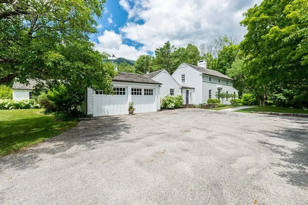 139 Prospect Street Manchester VT 05254