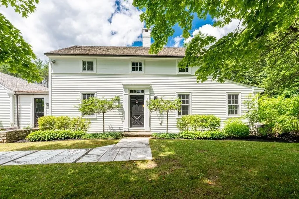 139 Prospect Street Manchester VT 05254