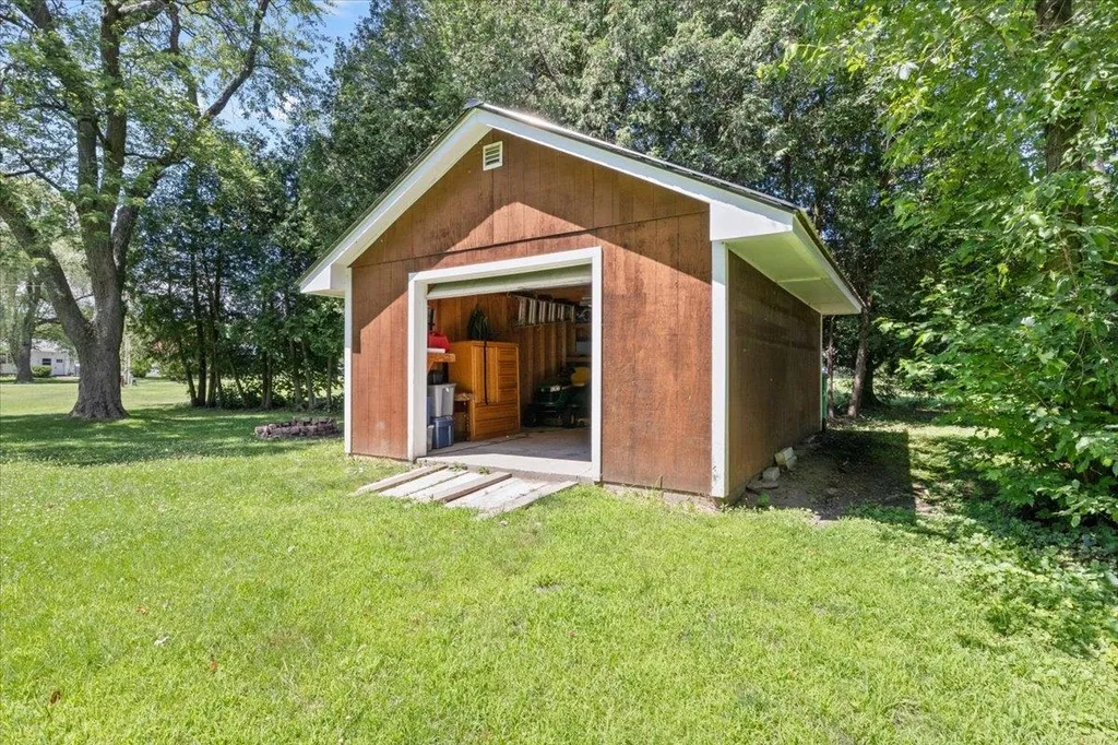 81 Belwood Avenue Colchester VT 05446