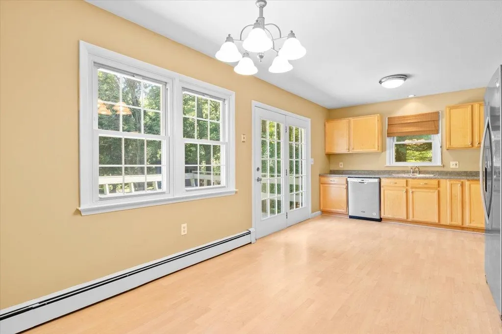 81 Belwood Avenue Colchester VT 05446