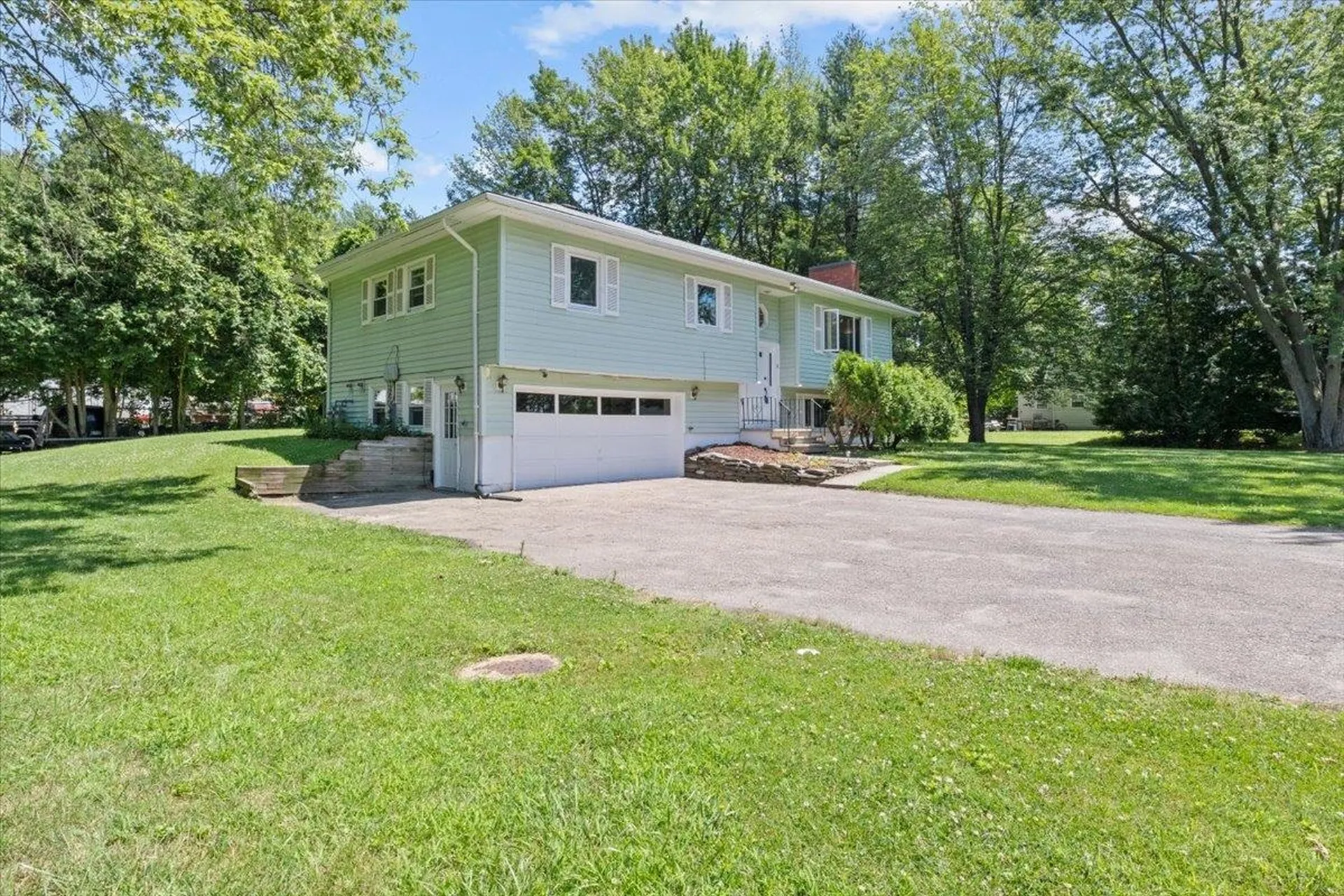 81 Belwood Avenue Colchester VT 05446