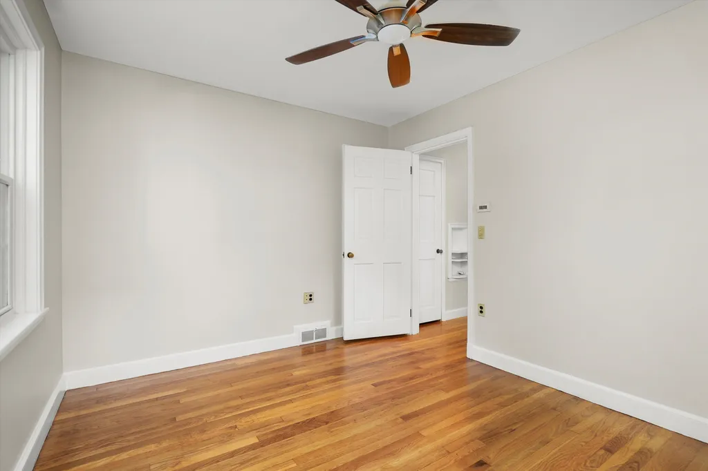 25 Portsmouth Avenue Manchester NH 03109