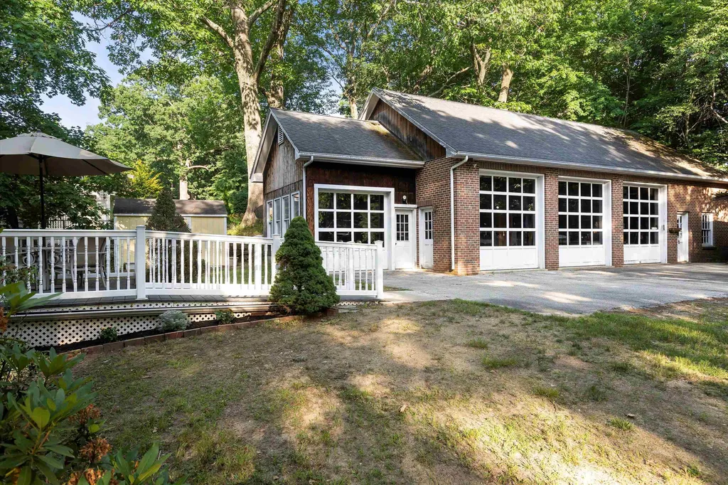 25 Portsmouth Avenue Manchester NH 03109