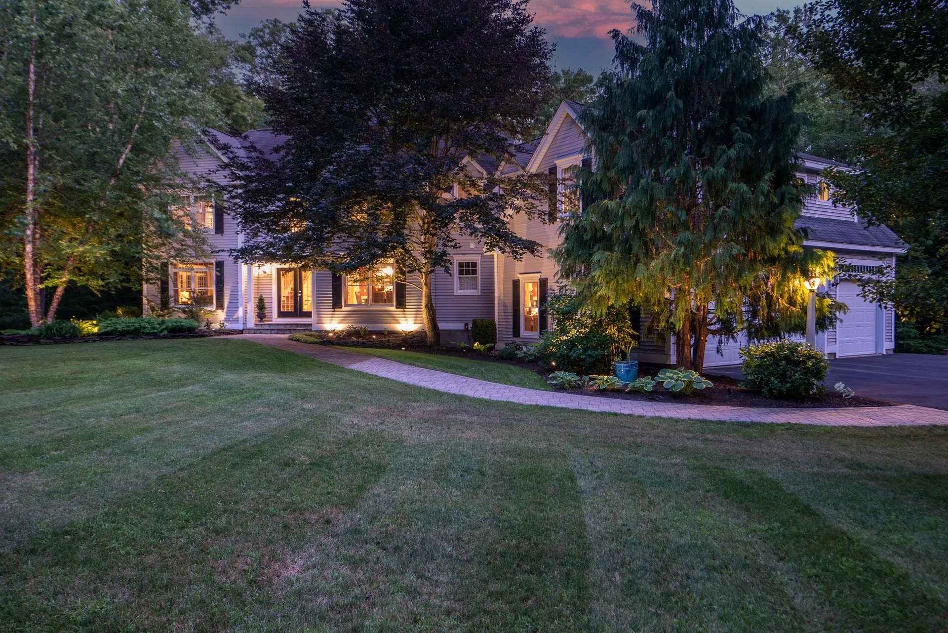 48 Spring Hill Road Bedford NH 03110