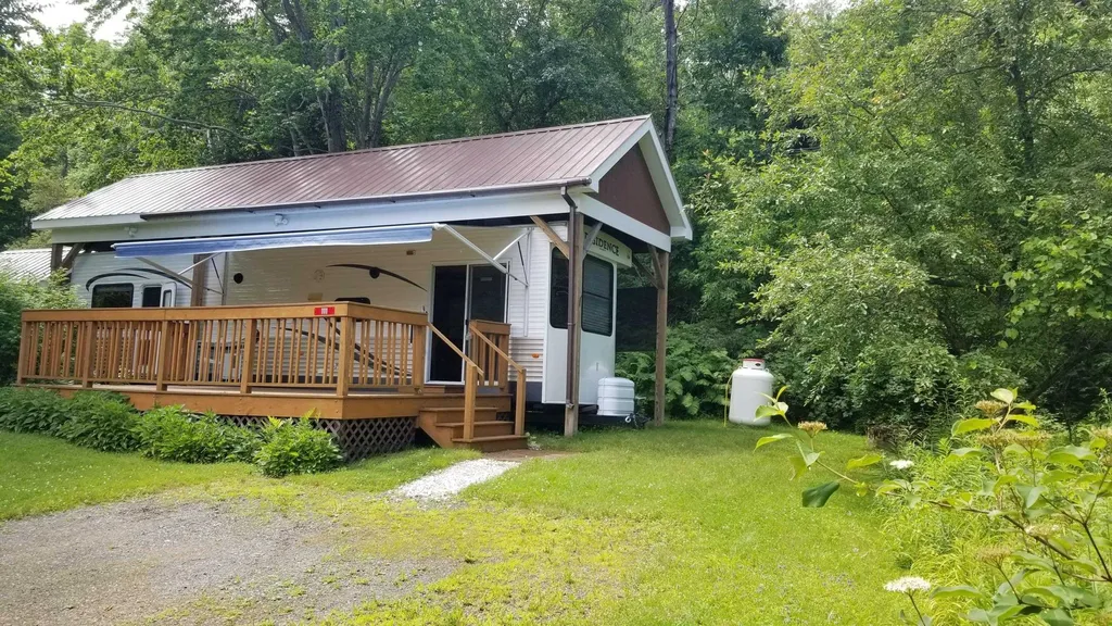 111 Acton Place Royalton VT 05068