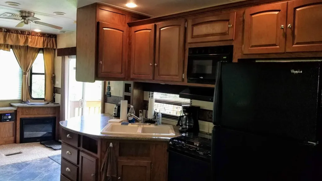 111 Acton Place Royalton VT 05068