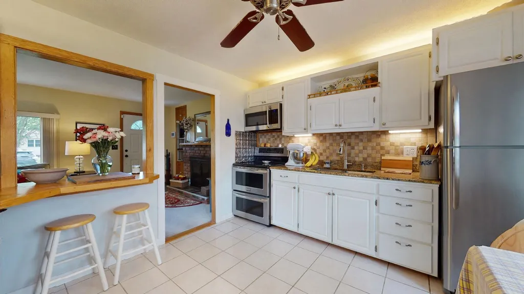 53 Shady Lane Colchester VT 05446