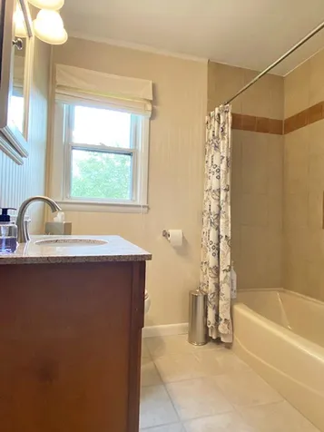 53 Shady Lane Colchester VT 05446