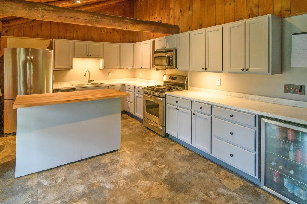 161 East Putney Falls Road Putney VT 05346