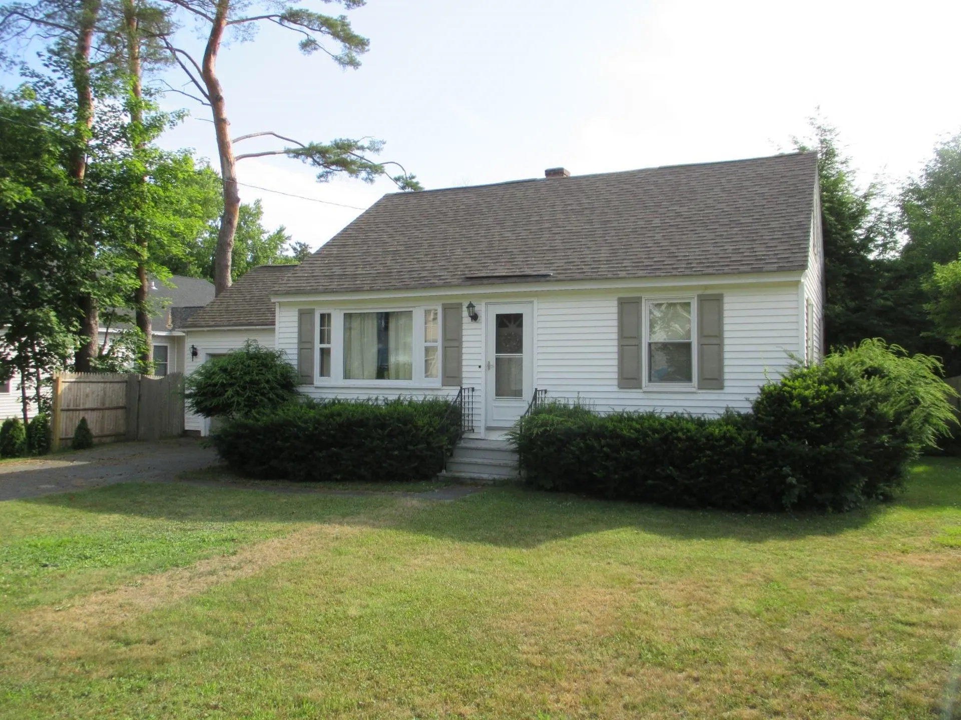 24 Allen Court Keene NH 03431
