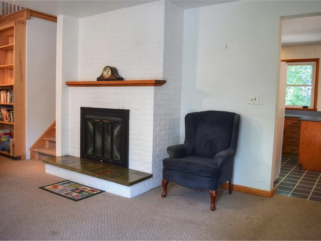 6 Upland Road Essex VT 05452