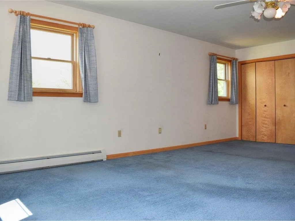 6 Upland Road Essex VT 05452