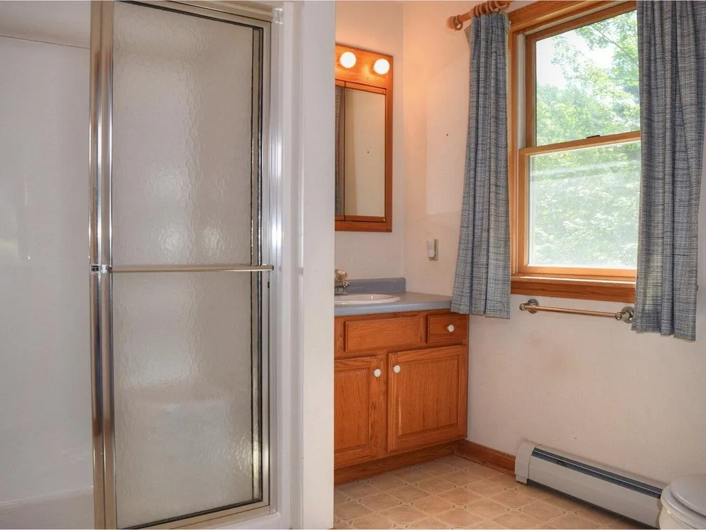 6 Upland Road Essex VT 05452