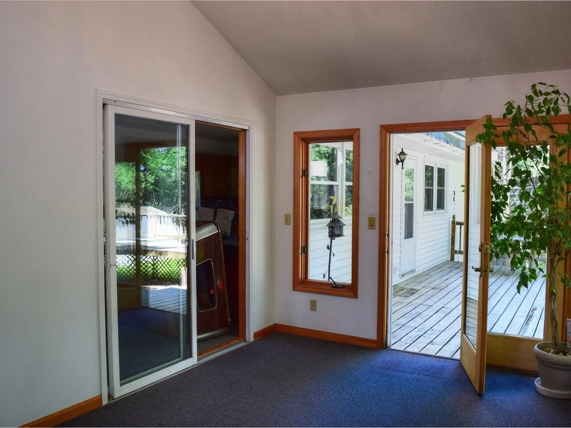 6 Upland Road Essex VT 05452