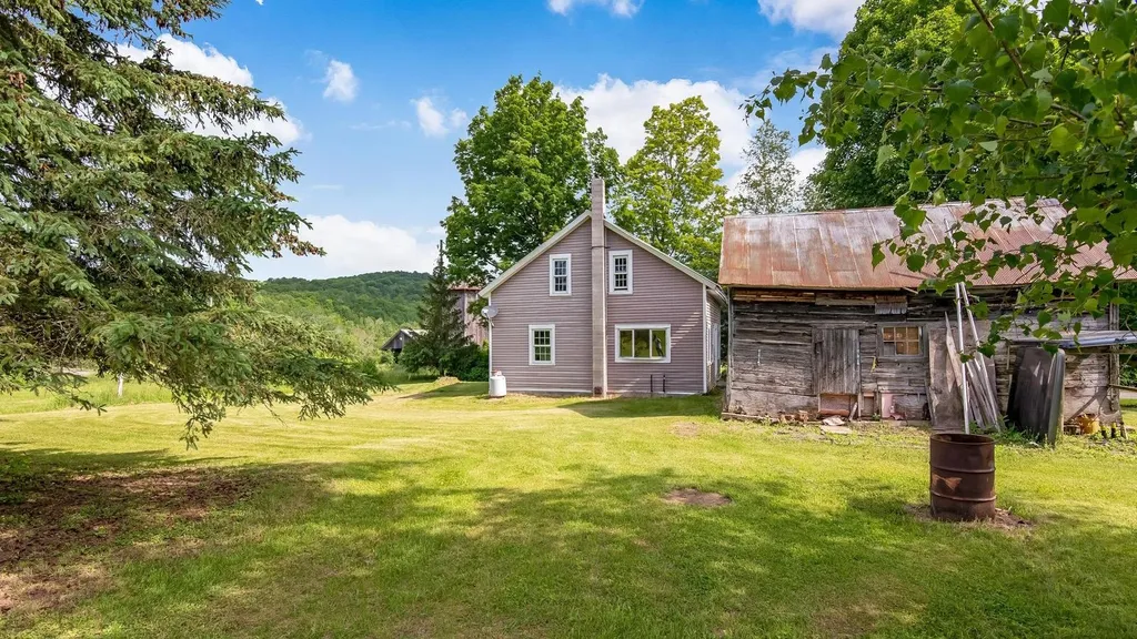 837 Church Road Fairfield VT 05455