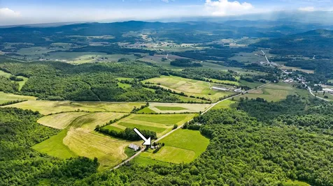 837 Church Road Fairfield VT 05455