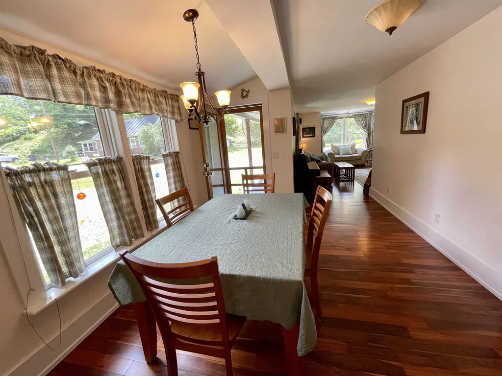 36 Lawrence Street Haverhill NH 03765