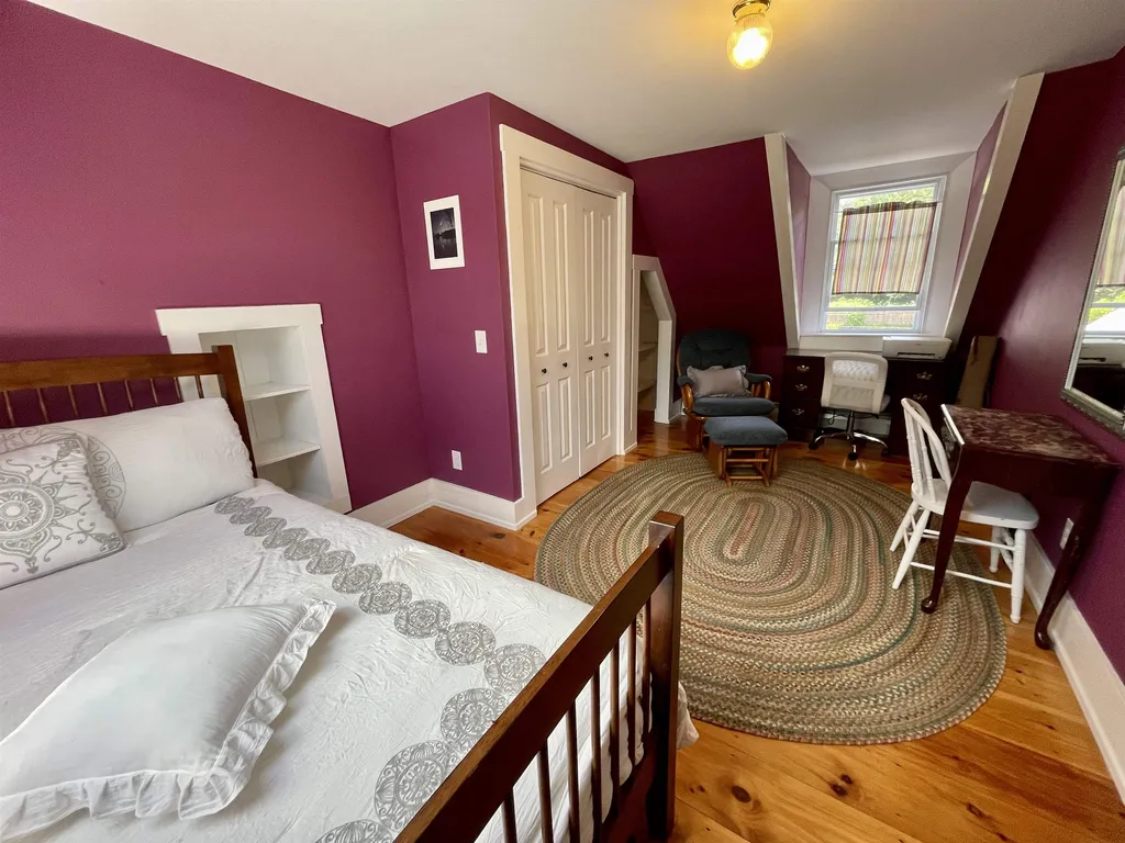 36 Lawrence Street Haverhill NH 03765