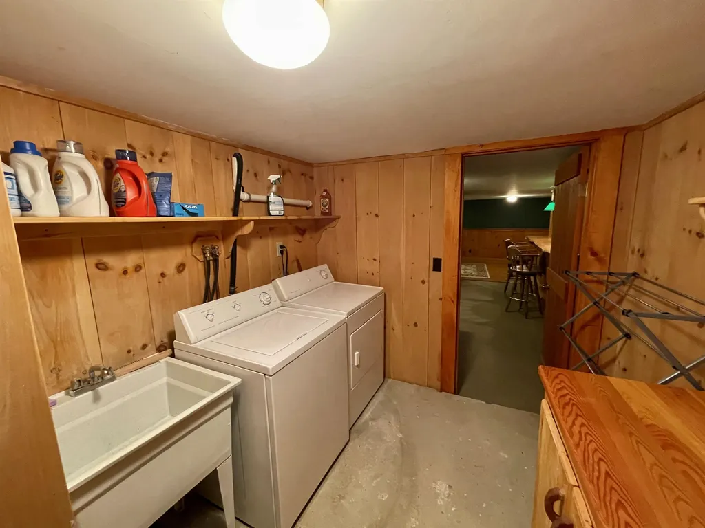 36 Lawrence Street Haverhill NH 03765